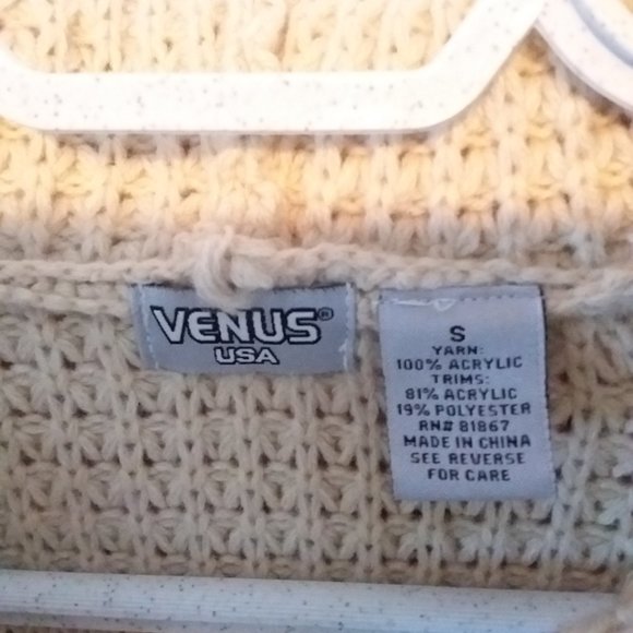 Venus hooded sweater small - Picture 2 of 3